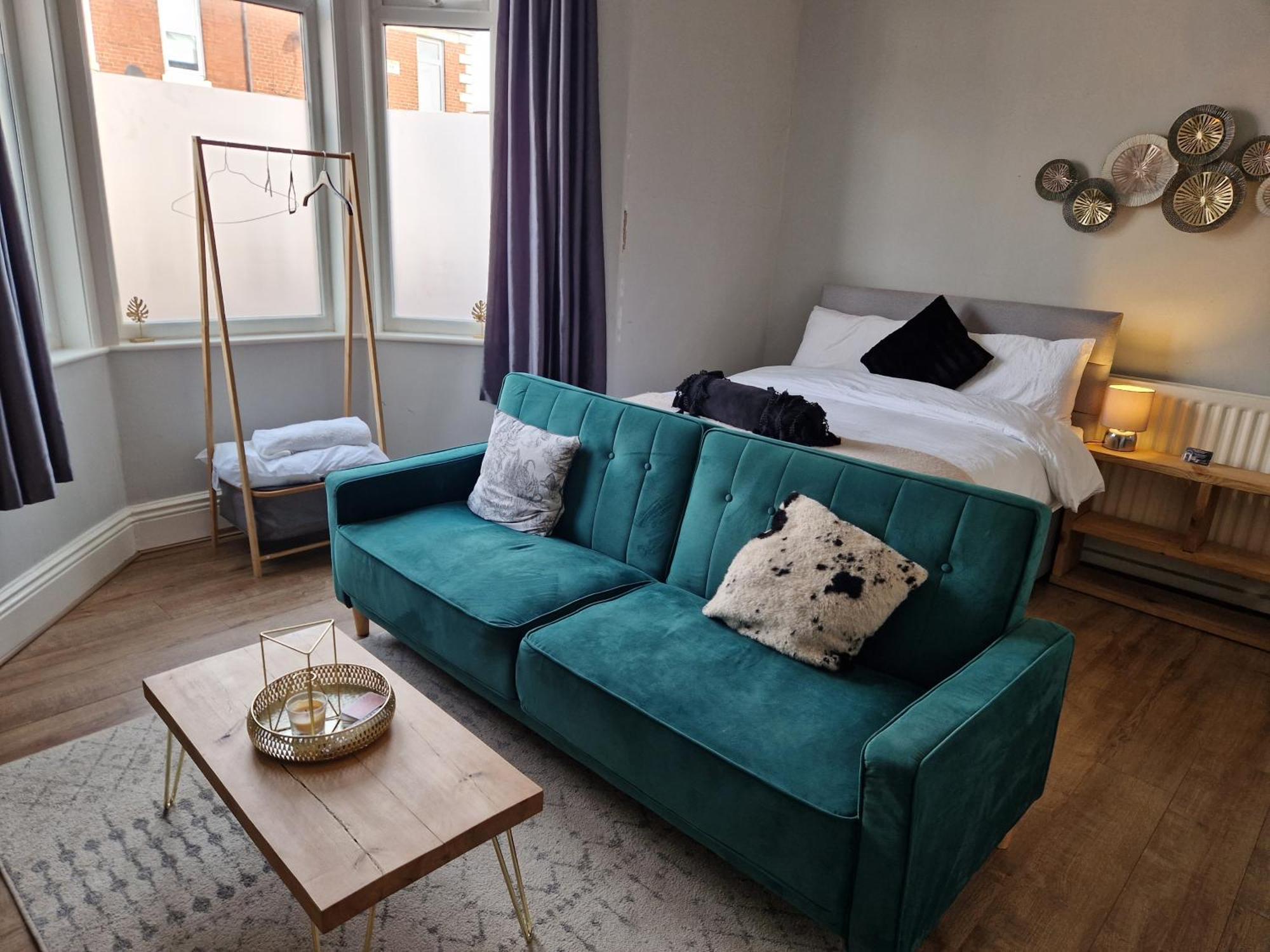 West Beck House - Newcastle 2 Hotel นอร์ทชีลด์ส ภายนอก รูปภาพ
